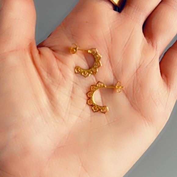 24K Gold Laser Cut Heart Half Hoop Earrings - Picture 9 of 12